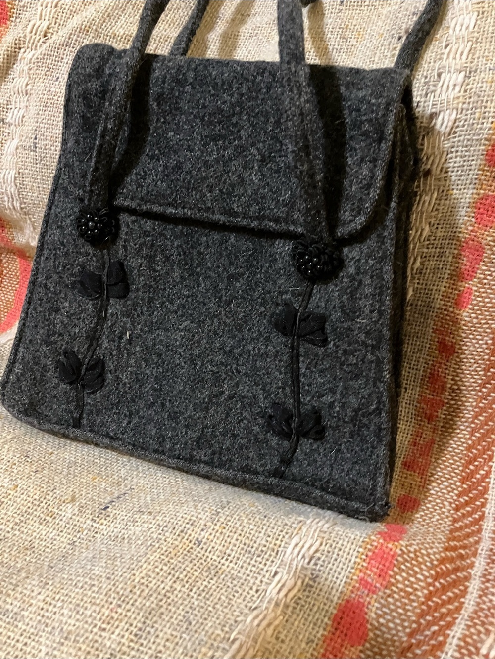 Liz Claiborne wool mini bag with floral embroidery retro - Picture 3 of 10